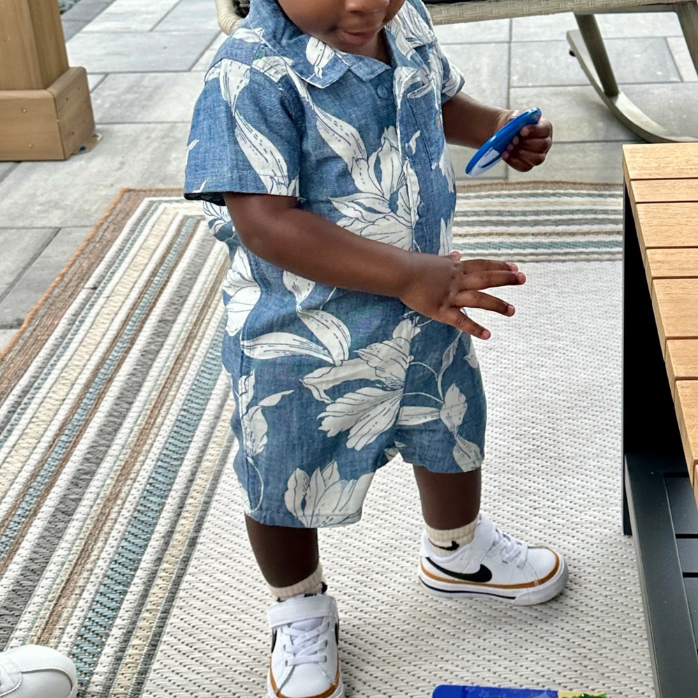 Baby Gap floral romper 12-18 months